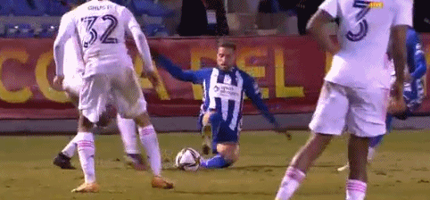 山东杯赛收获两大悍将！谢智杰防守制霸，陈林坚得分篮板全面带动